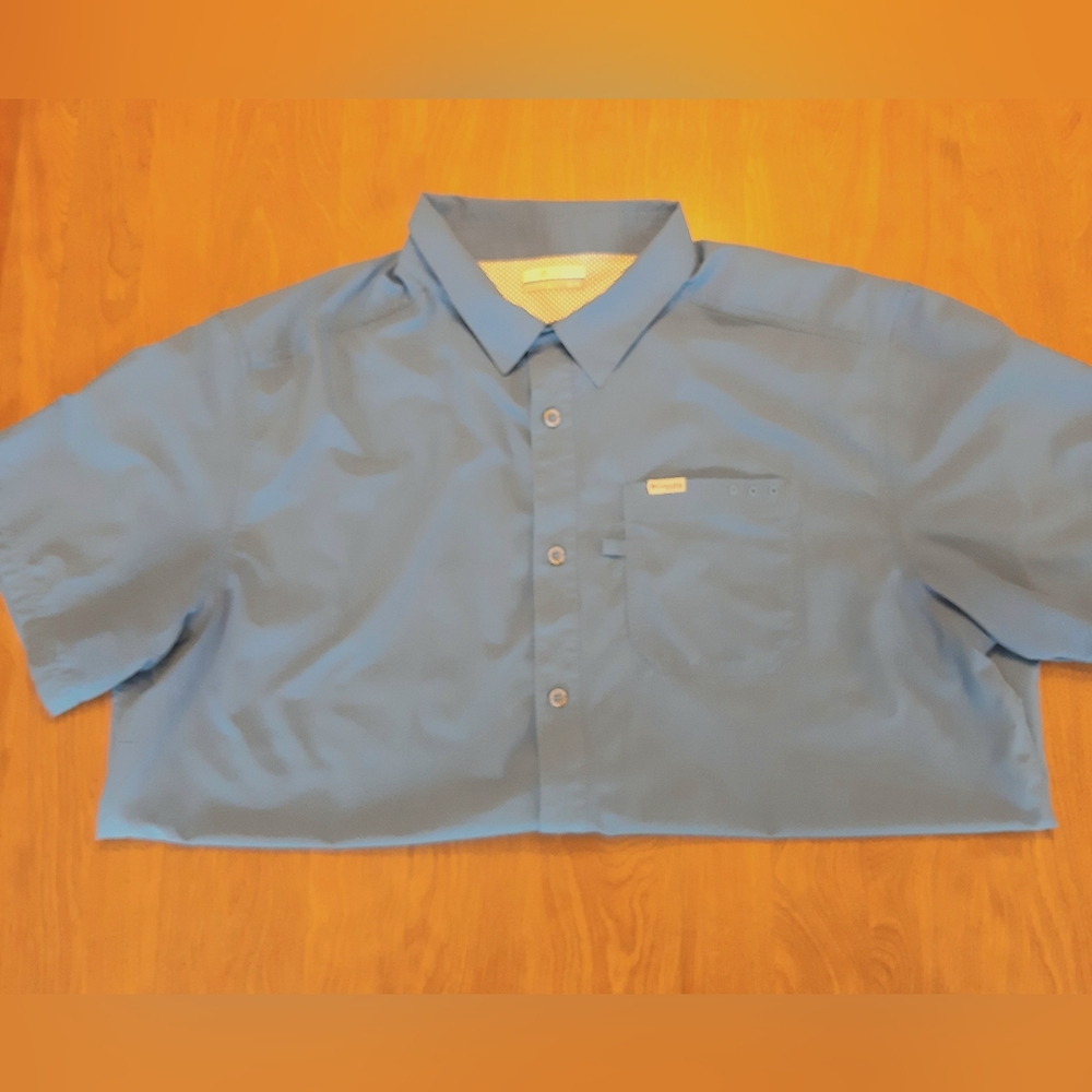 Columbia PFG Men's Button Down Shirt